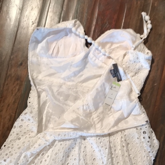 Boston Proper Muse eyelit white dress - Picture 5 of 8